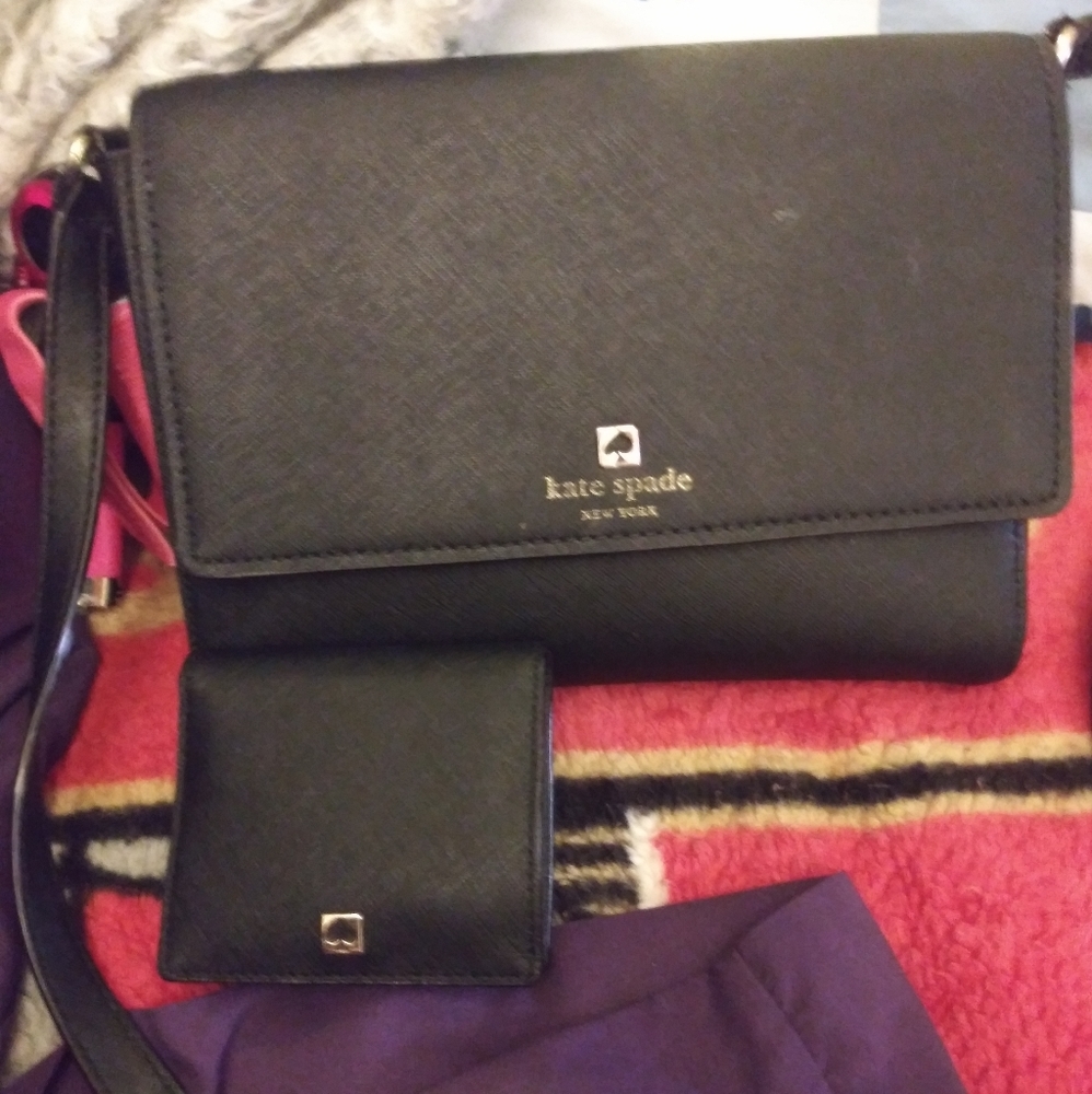 Kate Spade New York purse and matching wallet